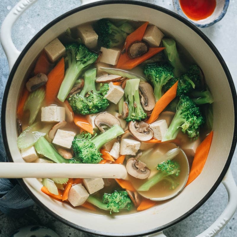 Chinese Vegetable Soup with Tofu - Takeout Style - Omnivore's Cookbook