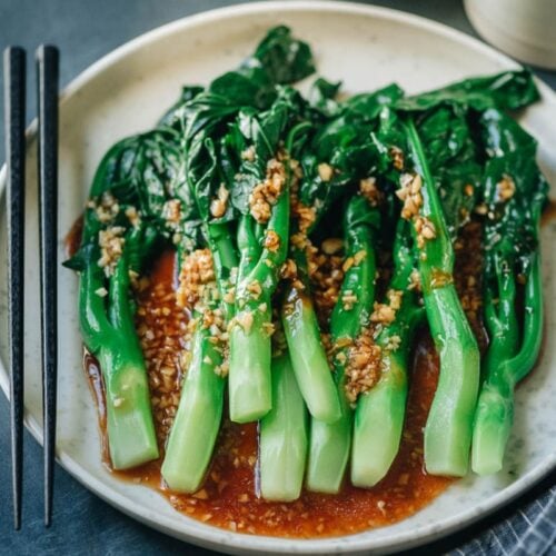 Chinese Broccoli with Oyster Sauce (蚝油芥蓝, Gai Lan) Omnivore's Cookbook