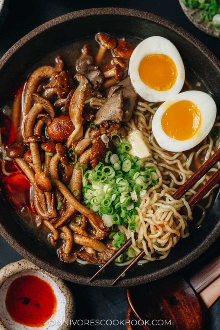 Easy Mushroom Ramen Omnivore's Cookbook