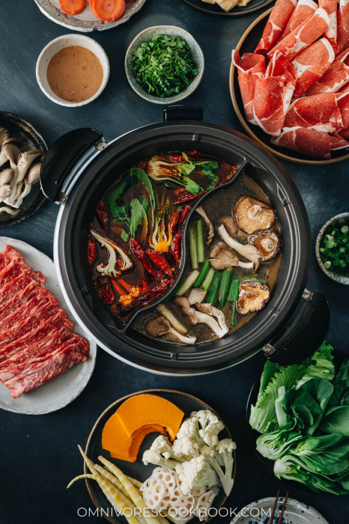 Zojirushi Hot Pot Electric Skillet Giveaway (Closed) Omnivore's Cookbook