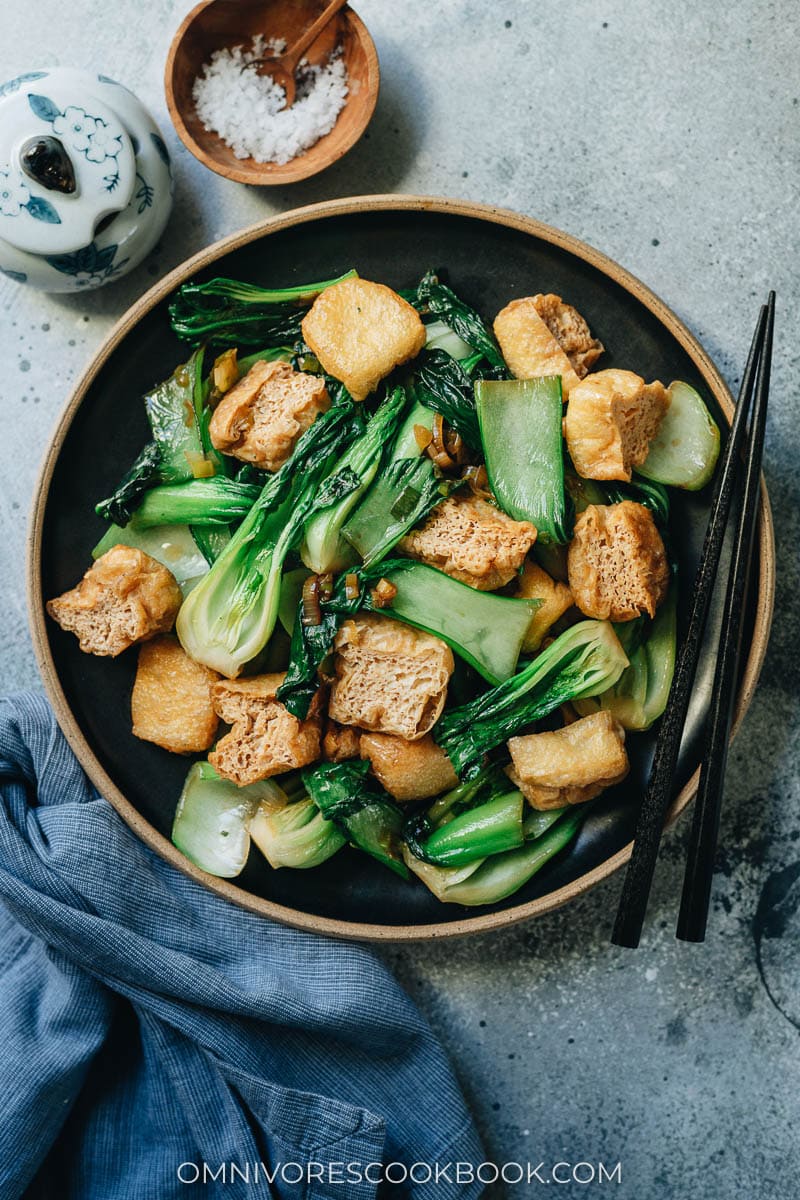 Bok choy stir fry tofu