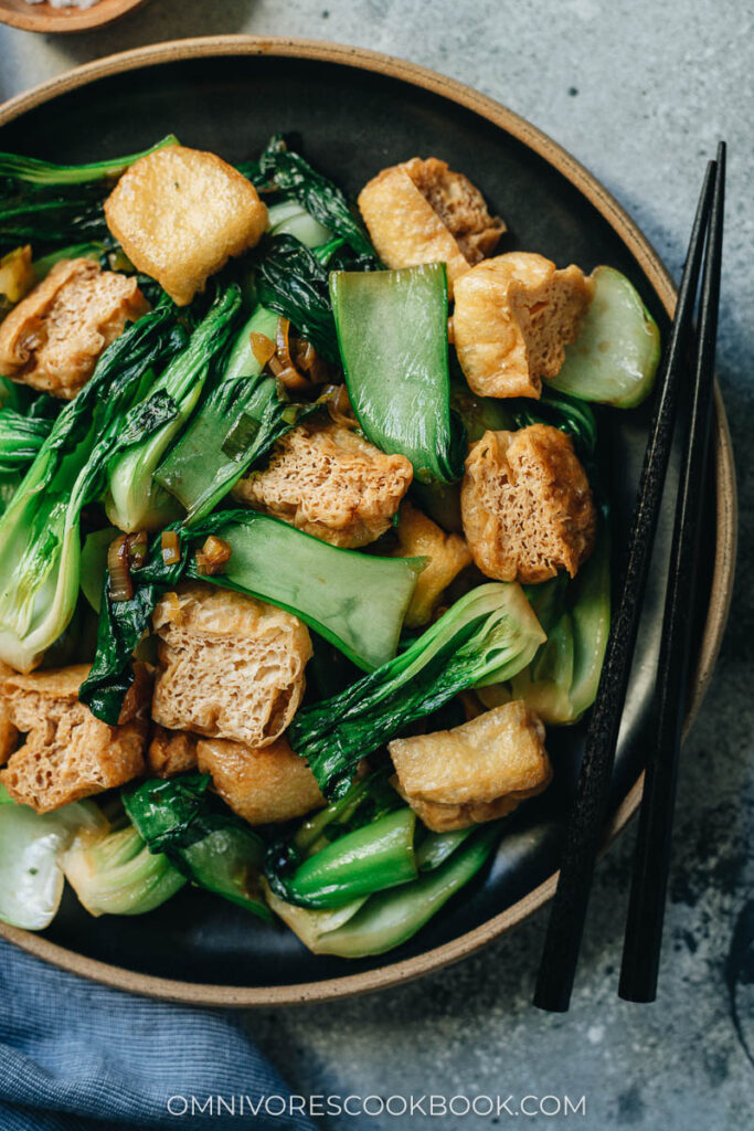 Stir Fried Bok Choy With Tofu Puffs Omnivore S Cookbook