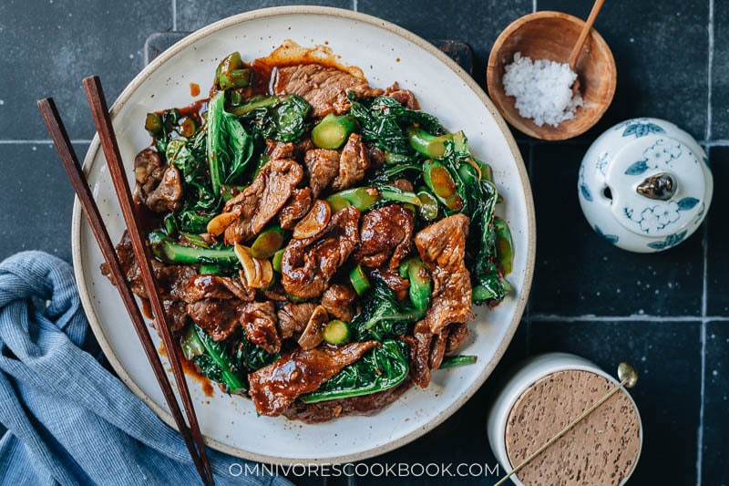 Beef and Chinese Broccoli (芥蓝牛肉) Omnivore's Cookbook