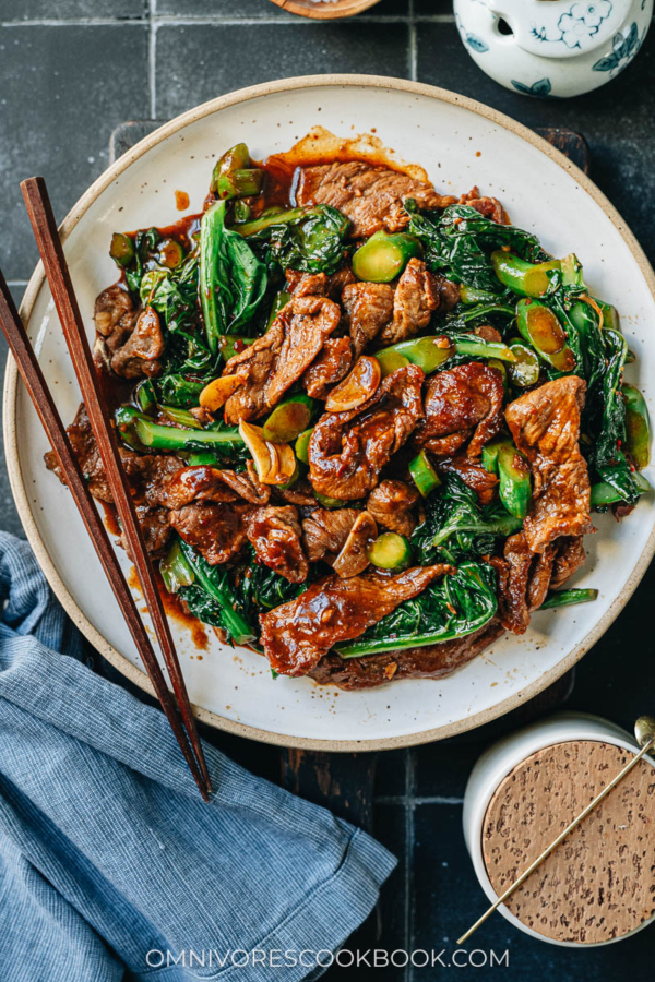 Beef and Chinese Broccoli (芥蓝牛肉) - Omnivore's Cookbook