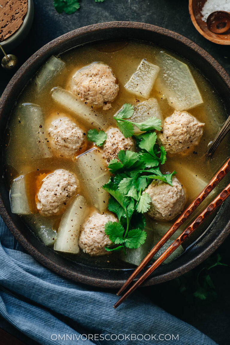 Winter Melon Soup with Meatballs (冬瓜丸子汤) - Omnivore's Cookbook