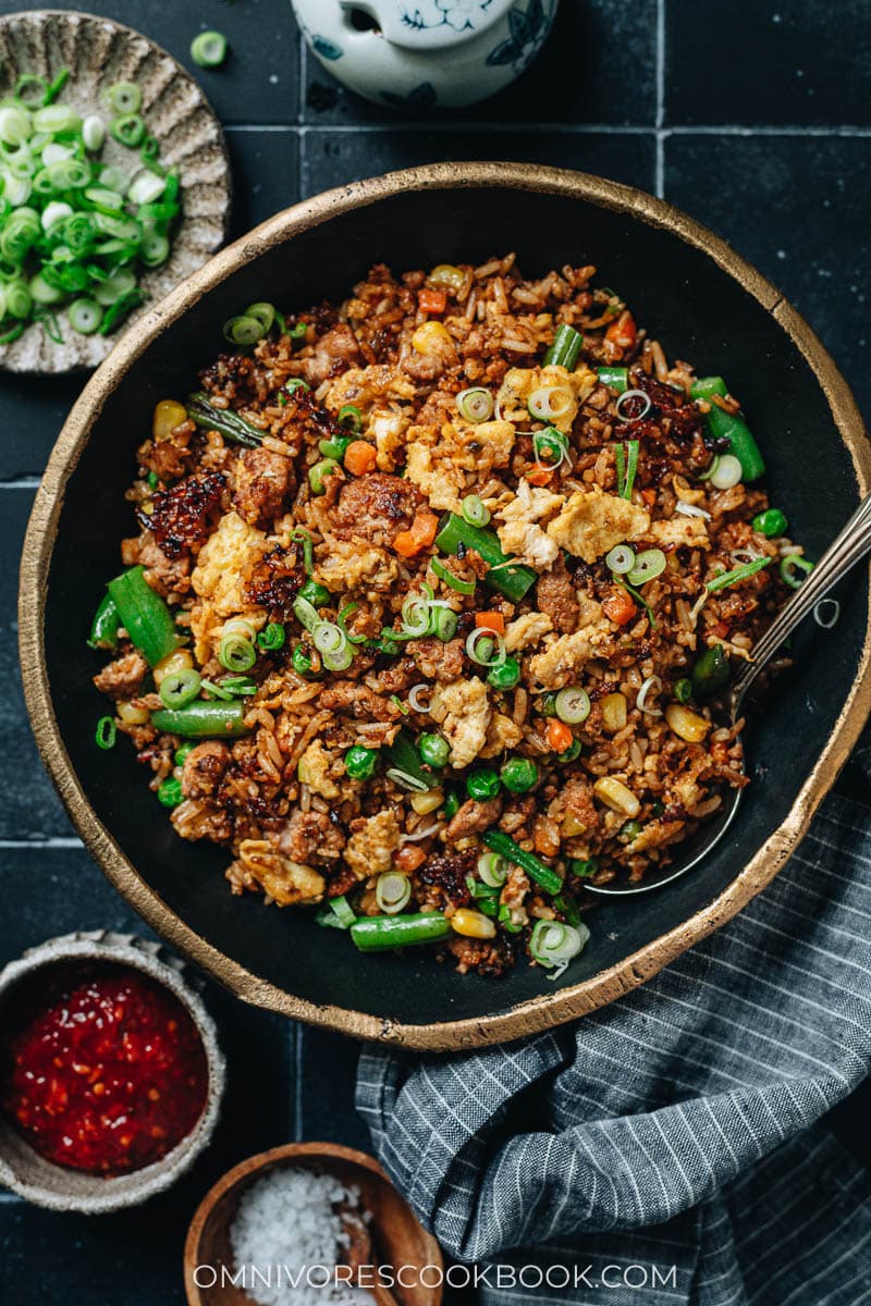 15-minute homemade pork fried rice with chili sauce