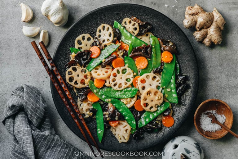 Cantonese Lotus Root Stir Fry (荷塘小炒, He Tang Xiao Chao) Omnivore's