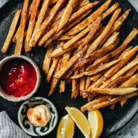 Air fryer fries close up