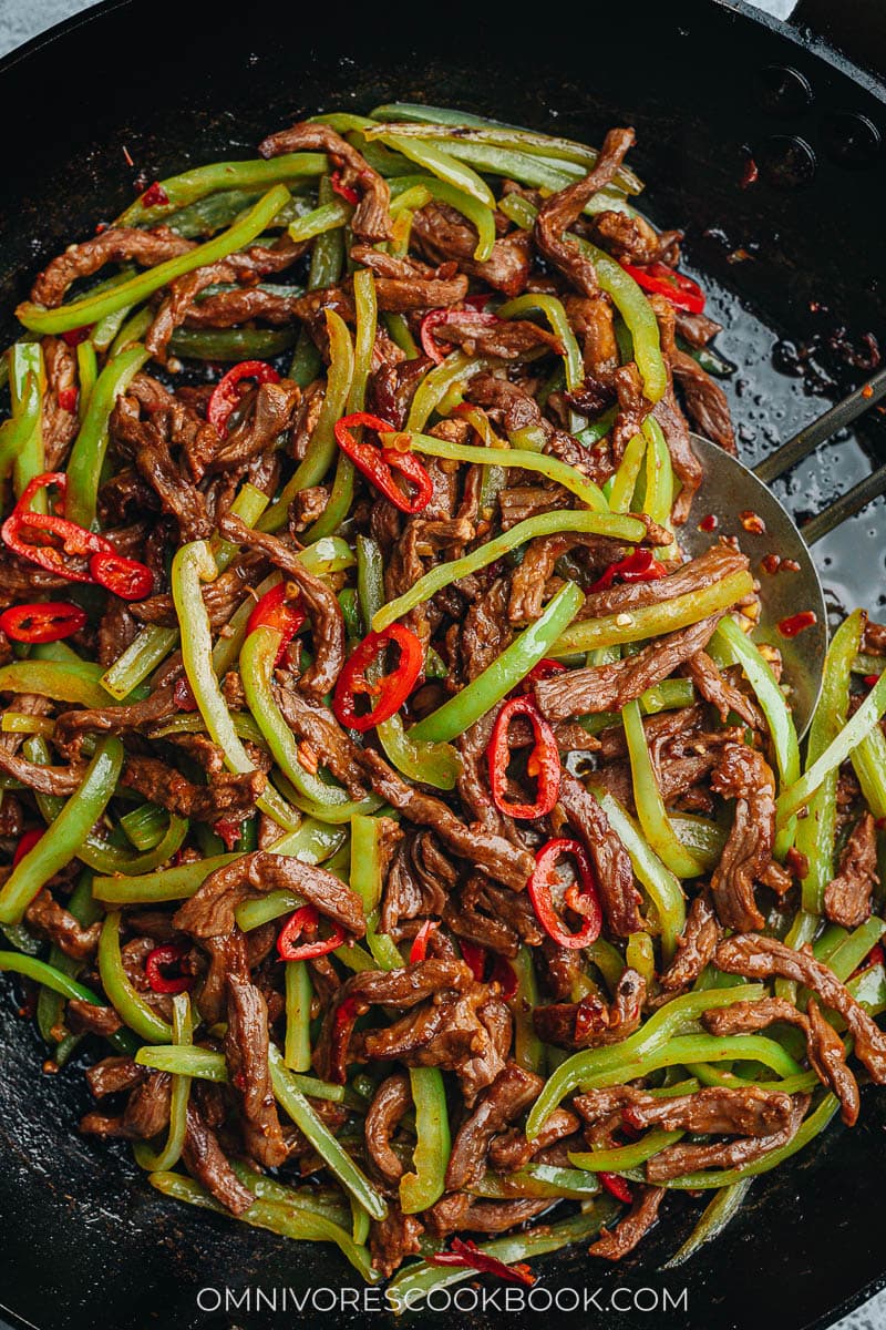 Chinese shredded beef and pepper stir fry close up