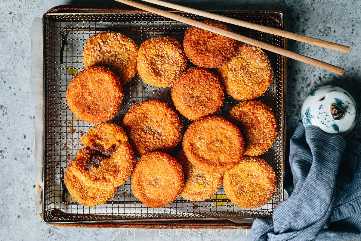 Semolina-Sesame Cake | Stitchin | Copy Me That