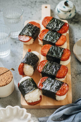 Teriyaki Spam Musubi  How to make Easy Teriyaki Spam Musubi 