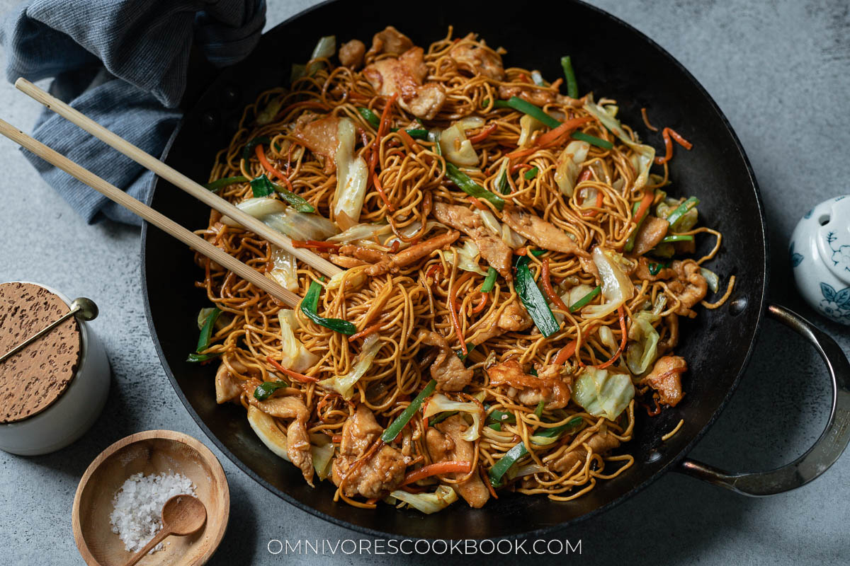 Quick Chicken Chow Mein (Asian Noodles) - Alyona's Cooking