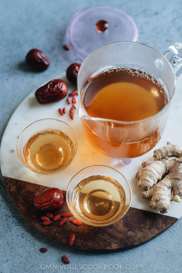 Chinese Jujube Tea (红枣茶) - Omnivore's Cookbook