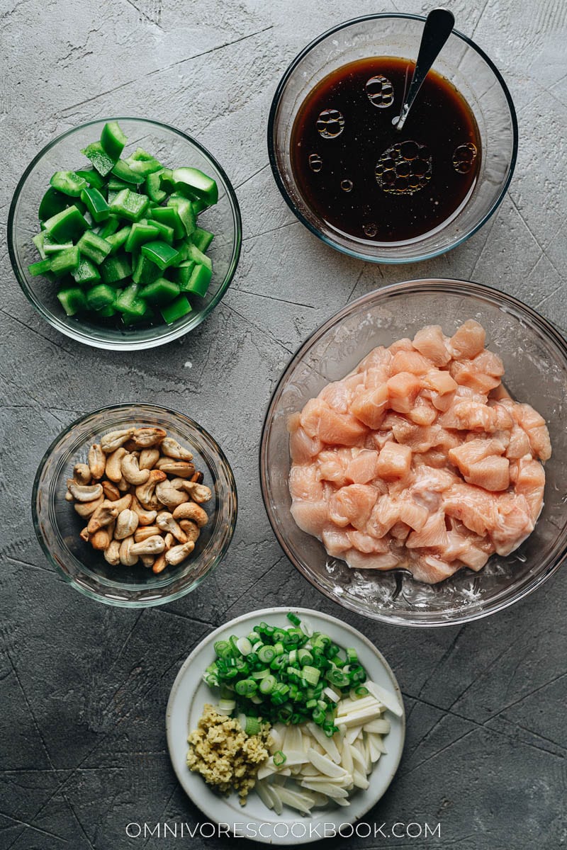 Ingredients for making cashew chicken