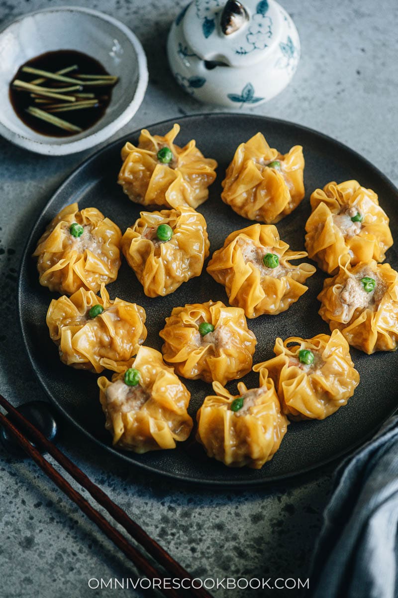 Cantonese shu mai served with dipping sauce