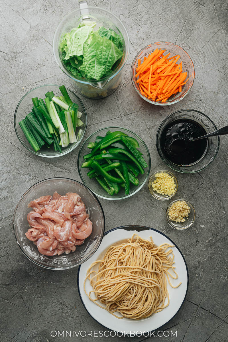 Ingredients for making chicken lo mein