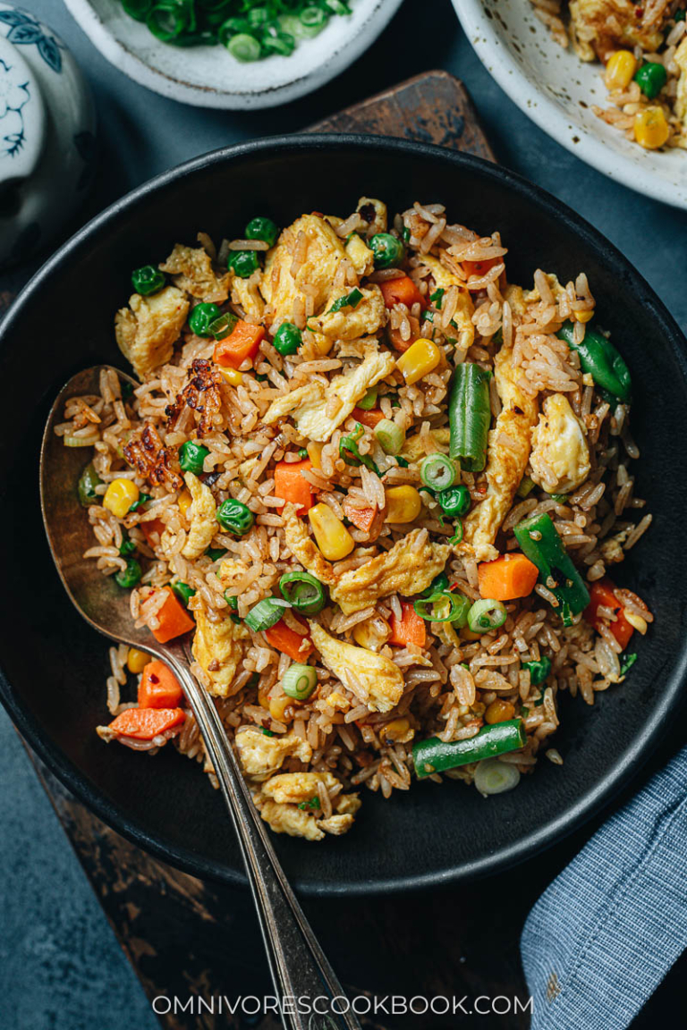 Vegetable Fried Rice (蔬菜炒饭) - Omnivore's Cookbook