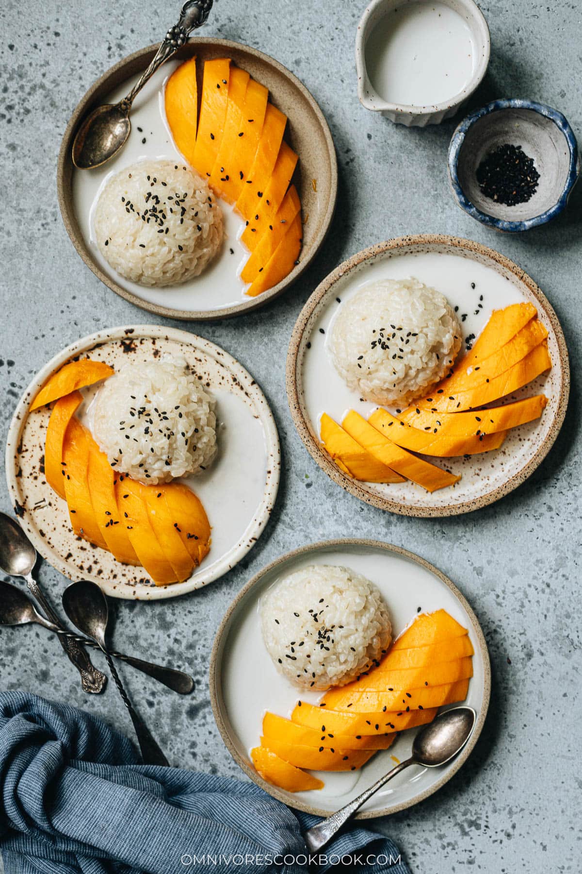 Traditional Thai mango sticky rice served in plates