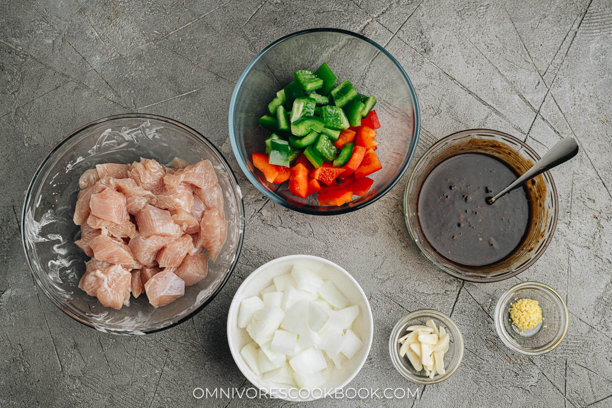 Ingredients for making chicken with black bean sauce