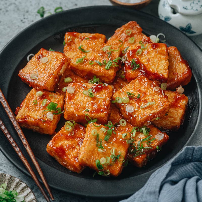 Pan Fried Tofu (脆皮豆腐) - Omnivore's Cookbook