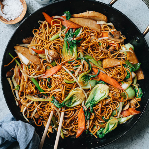 Vegetarian Chow Mein (素菜炒面) - Omnivore's Cookbook