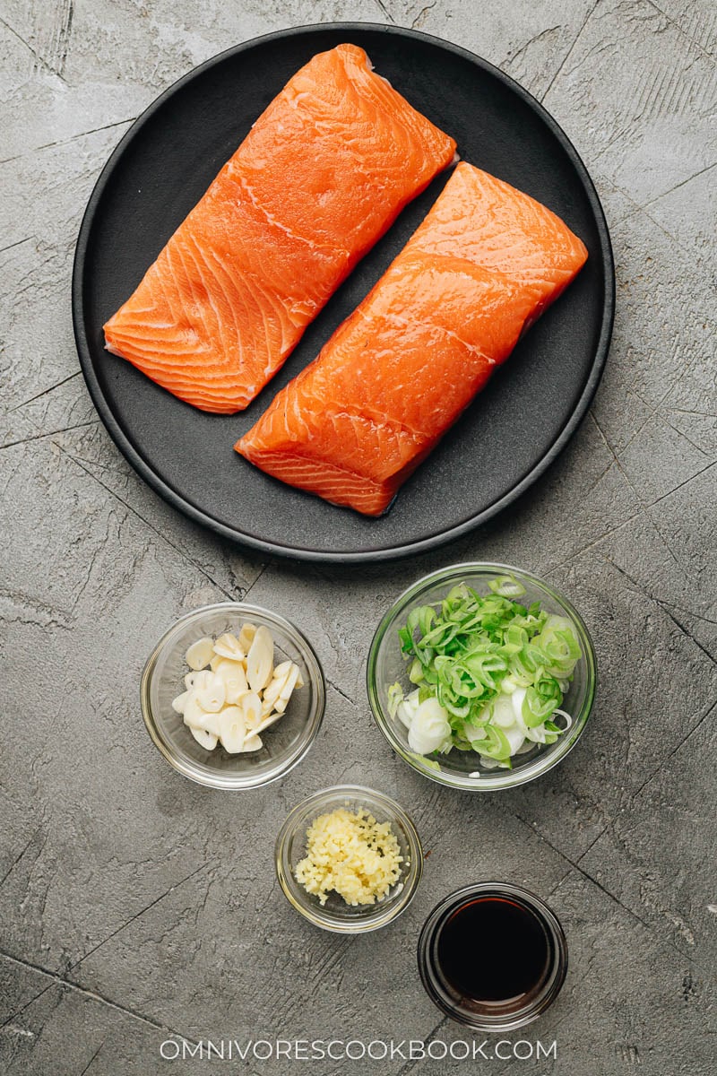 Ingredients for making crispy salmon