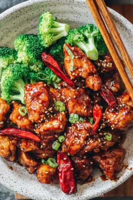 General Tso’s Chicken served with broccoli