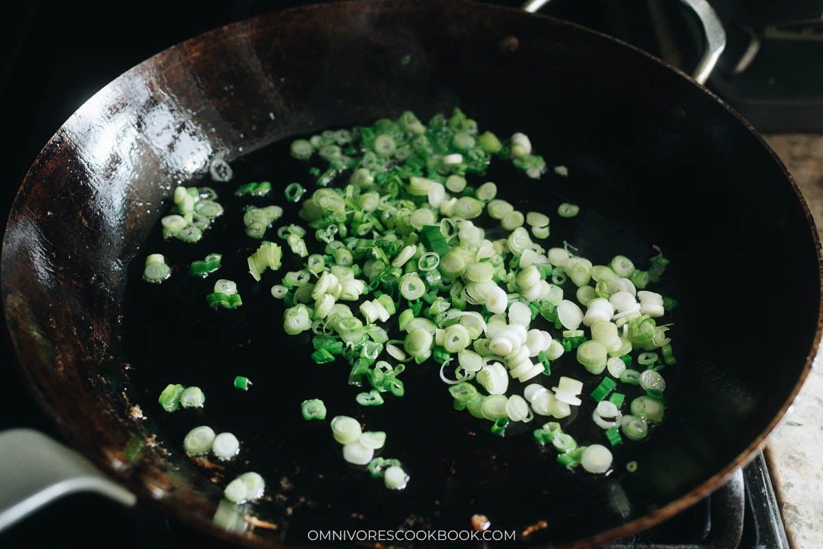 Cook the scallion