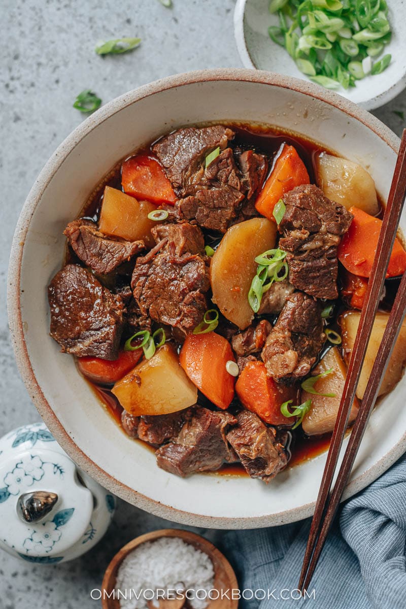 Chinese beef stew with potato and carrot
