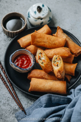 Chinese fried vegetable egg rolls cut open