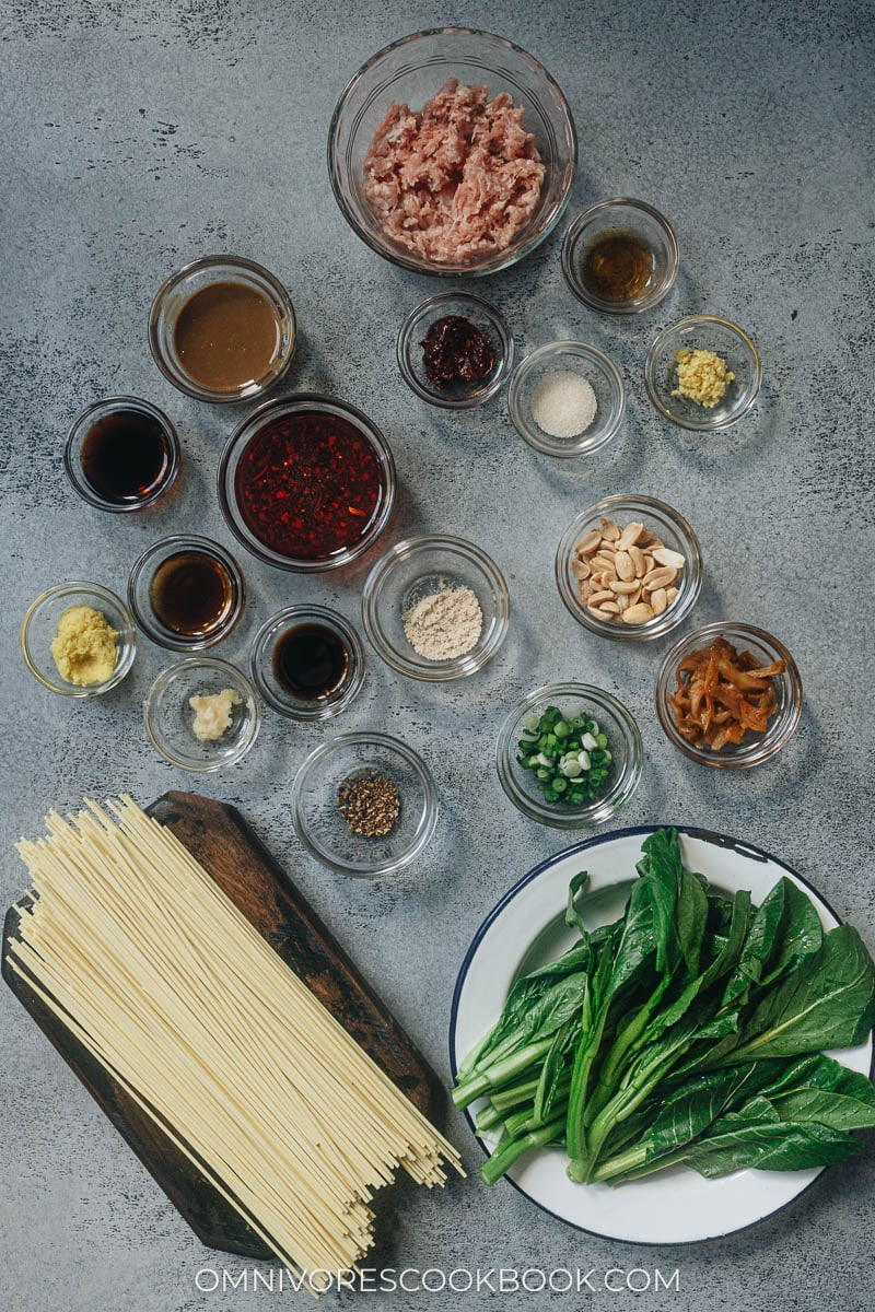 Ingredients for making Chongqing noodles
