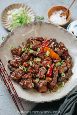 Chinese Red Braised Lamb (红烧羊肉) - Omnivore's Cookbook