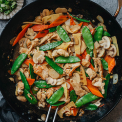 Homestyle moo goo gai pan is loaded with juicy tender chicken and colorful vegetables, brought together with a hearty savory sauce. {Gluten-Free Adaptable}