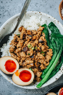 Lu Rou Fan style rice bowls made with minced meat