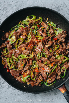 Hunan beef in a skillet