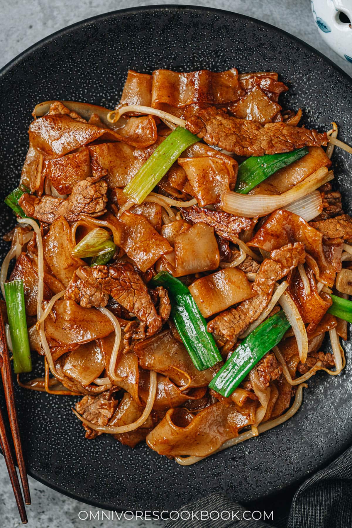 Beef chow fun close up