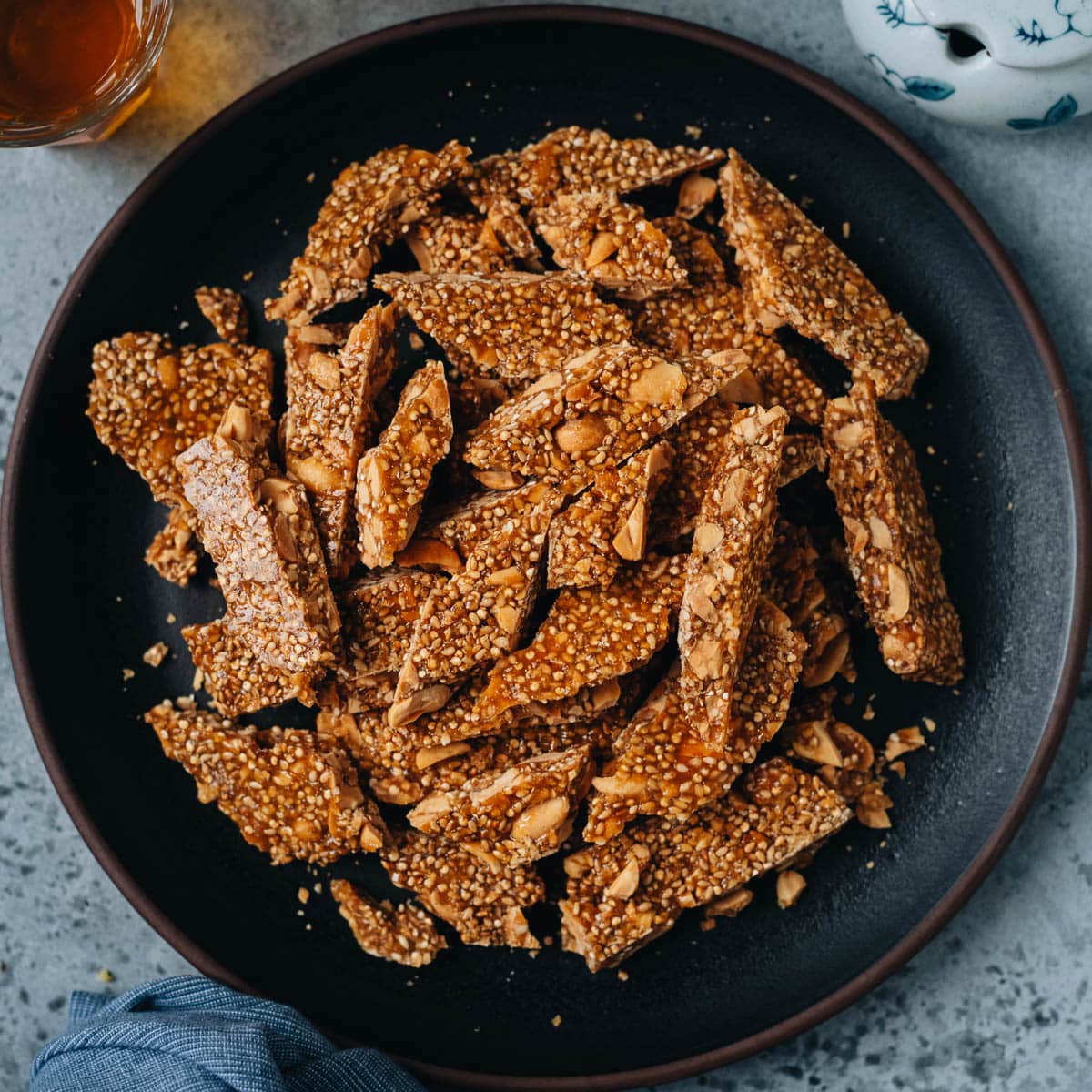 Chinese Peanut Brittle (花生糖)