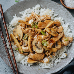 Chinese mushroom chicken is very easy to make and perfect for a weekday dinner. The tender chicken bites are cooked in an aromatic savory sweet sauce with juicy mushrooms and crisp bamboo shoots. Serve it over steamed rice and you’ll have your dinner ready in no time. {Gluten-Free adaptable}