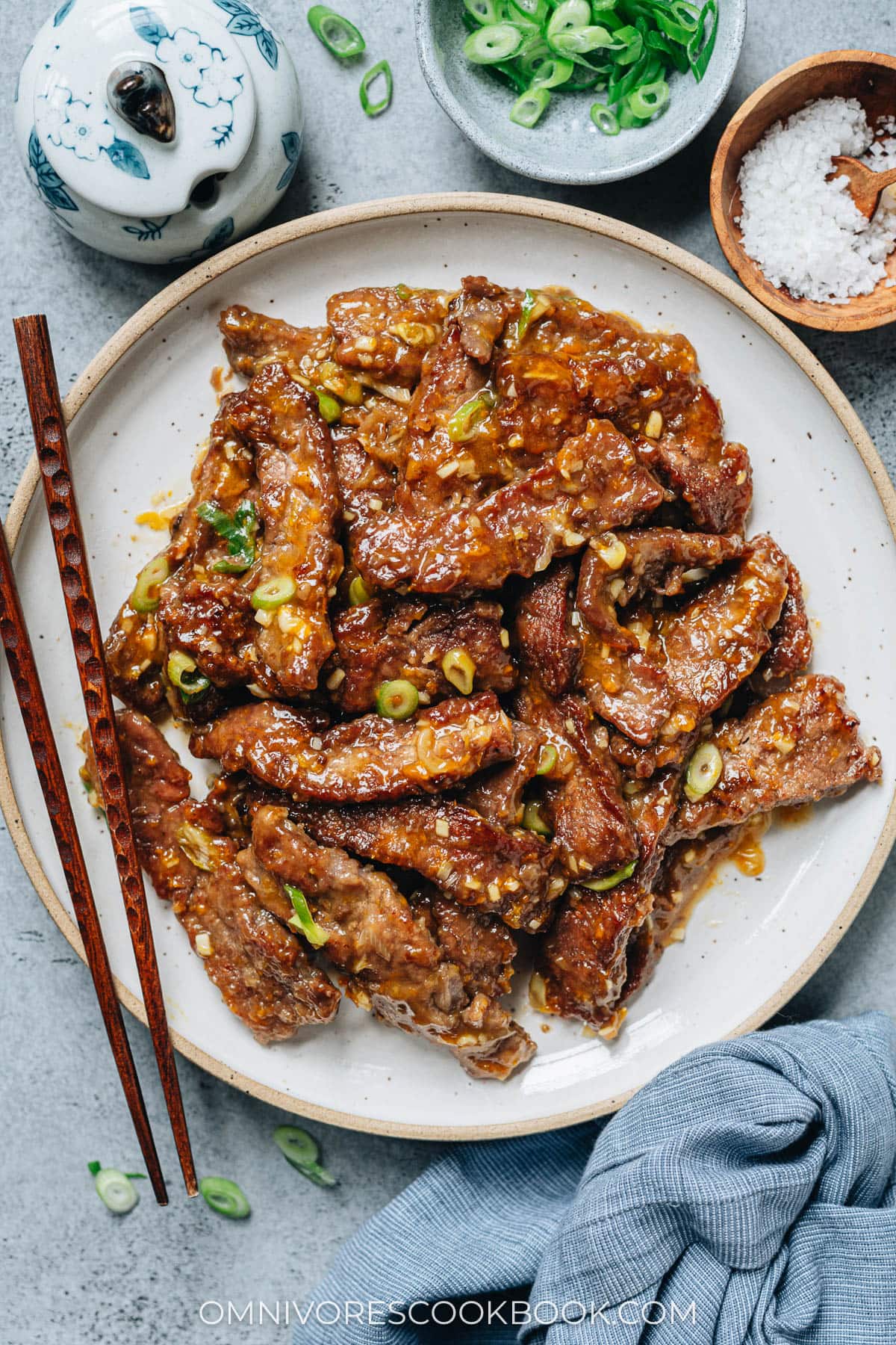 Orange beef served in a plate