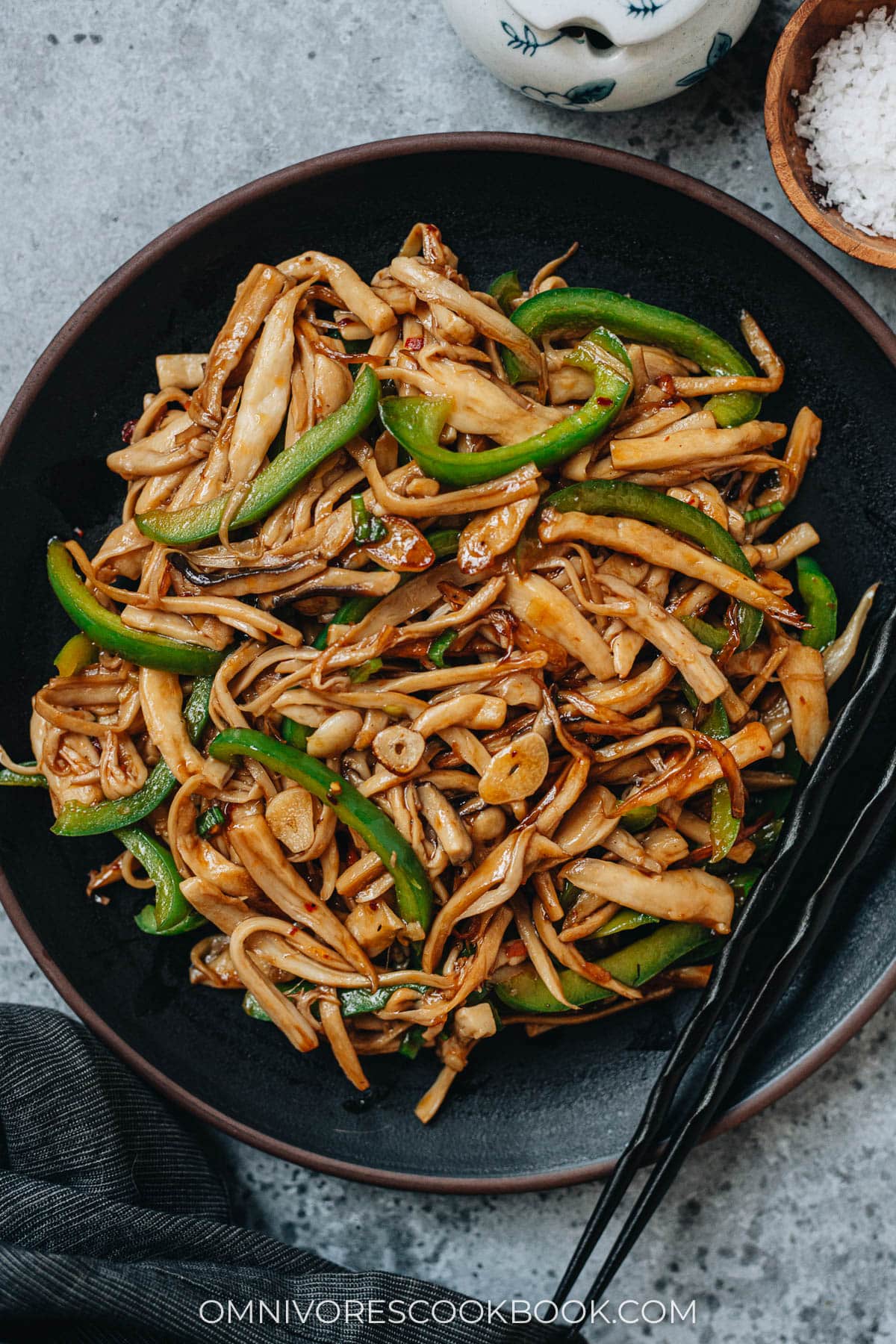 King oyster mushroom stir fry close up