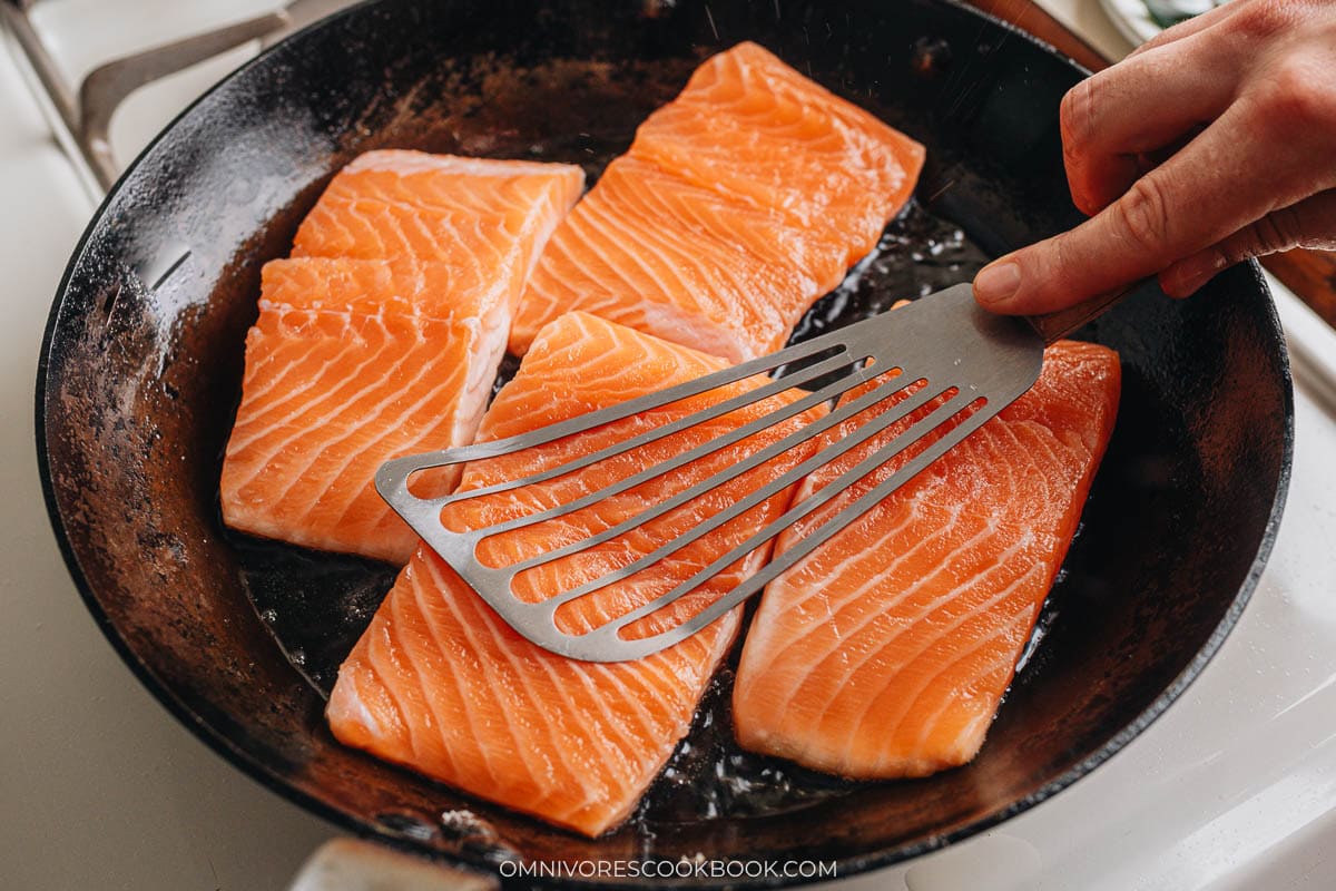 Pan frying salmon