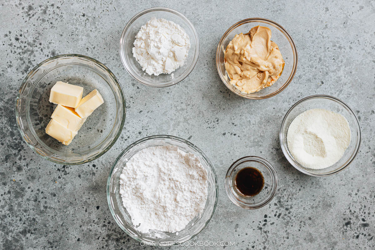 Ingredients for making the custard filling