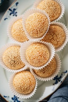 Chinese sesame balls