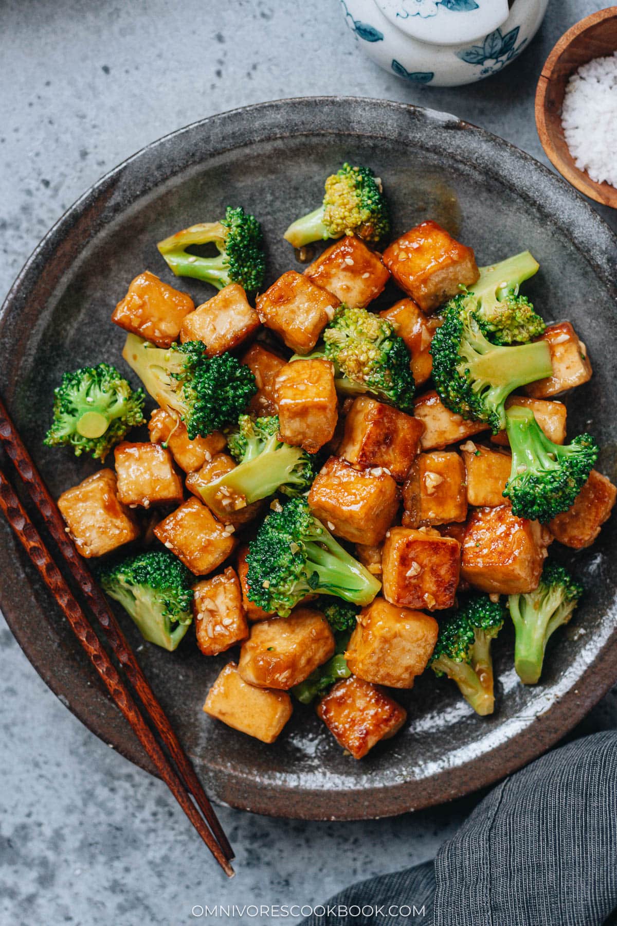 Chinese tofu and broccoli served in a plate