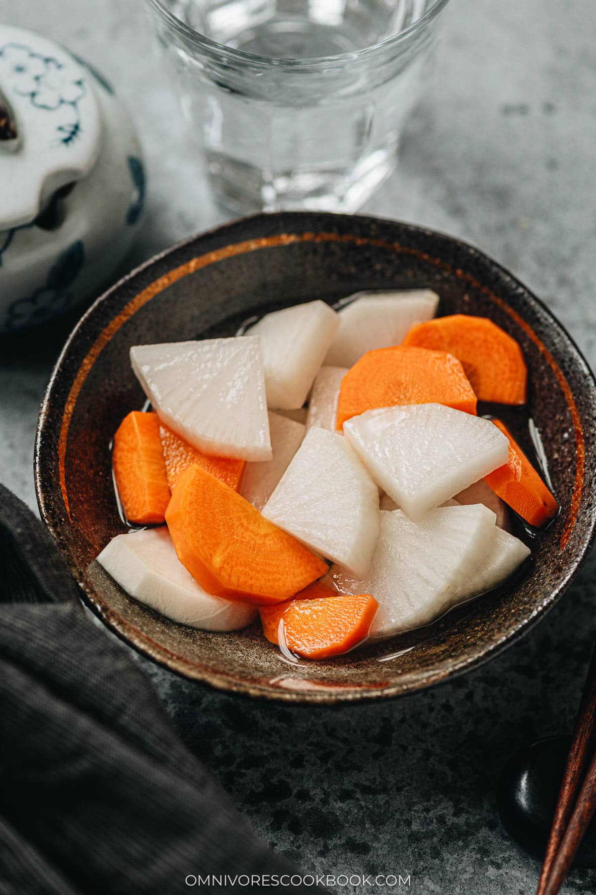 Chinese style pickled daikon with carrot