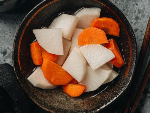 Pickled Daikon with Carrot - Omnivore's Cookbook