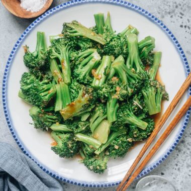 Broccoli with garlic sauce served in a plate