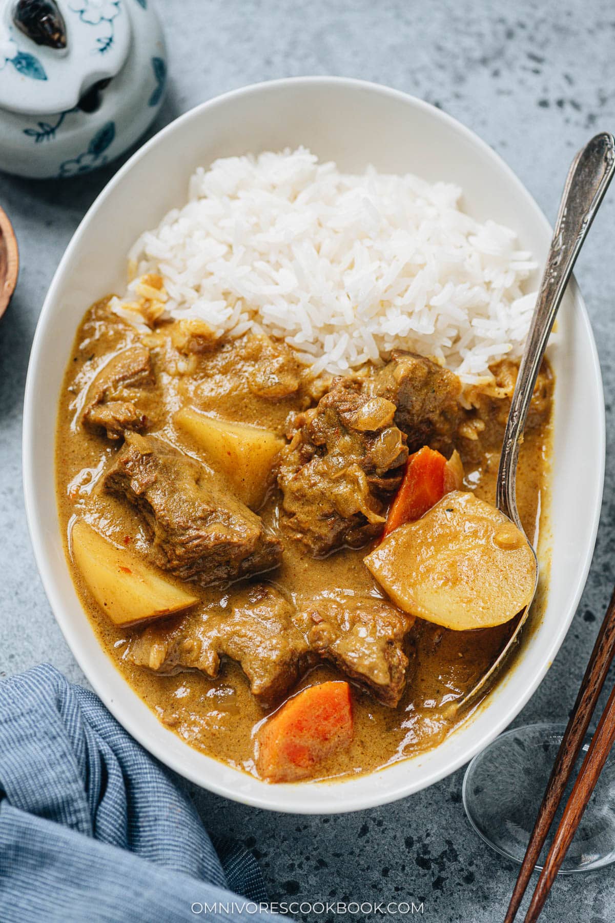Hong Kong beef curry served with rice