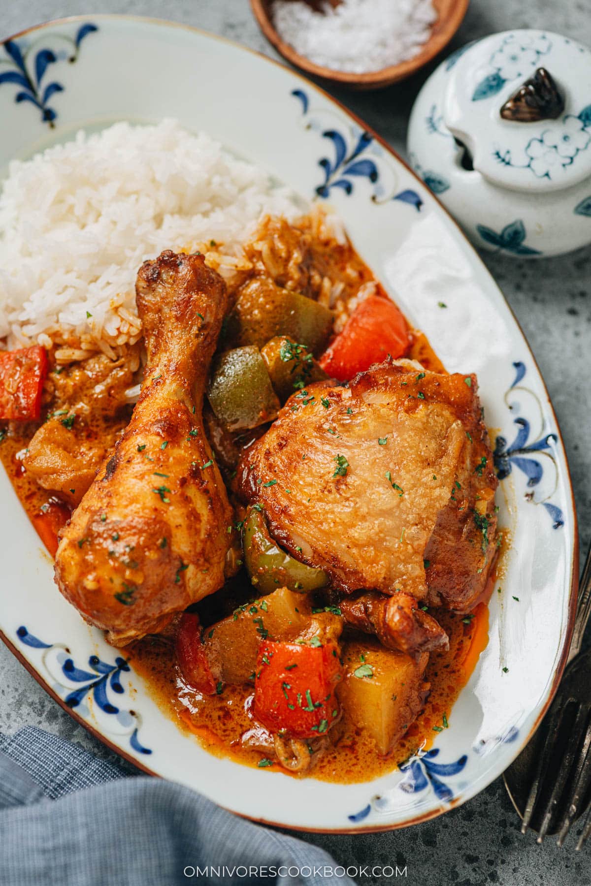 African chicken served with white rice