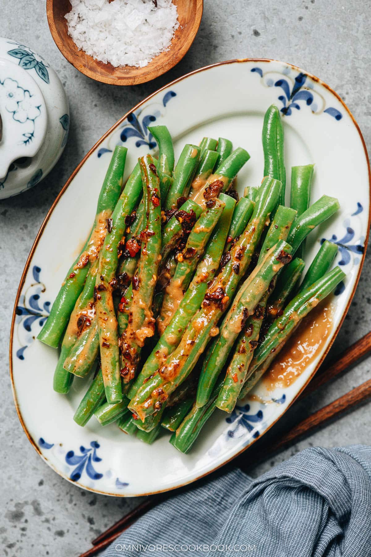 Green beans tossed with a nutty spicy sauce